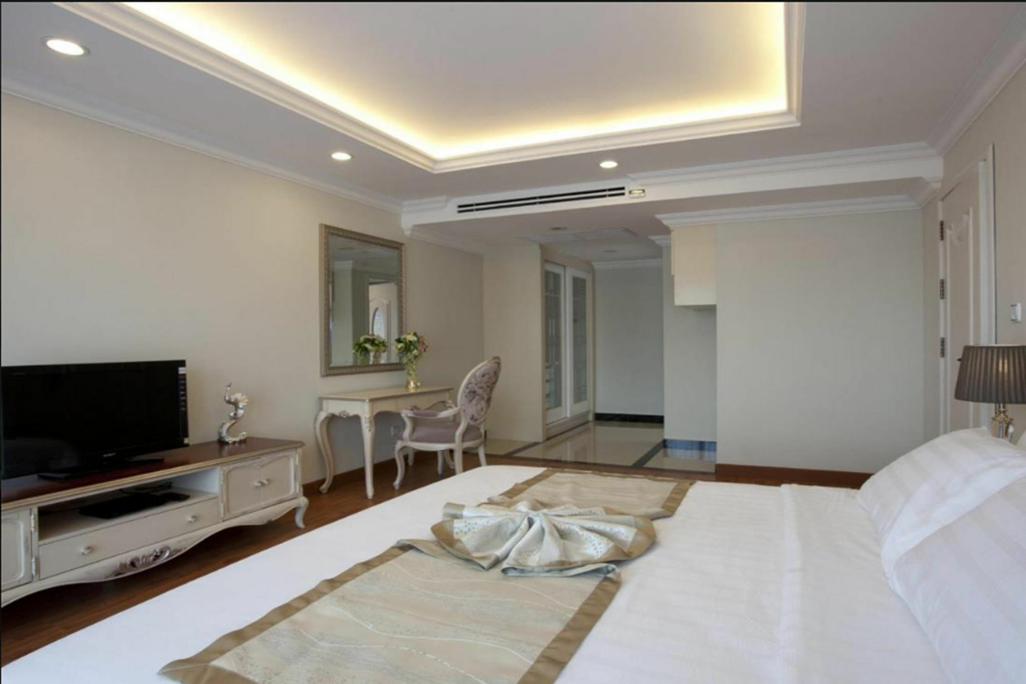 Lk Noble Suite Pattaja Kültér fotó