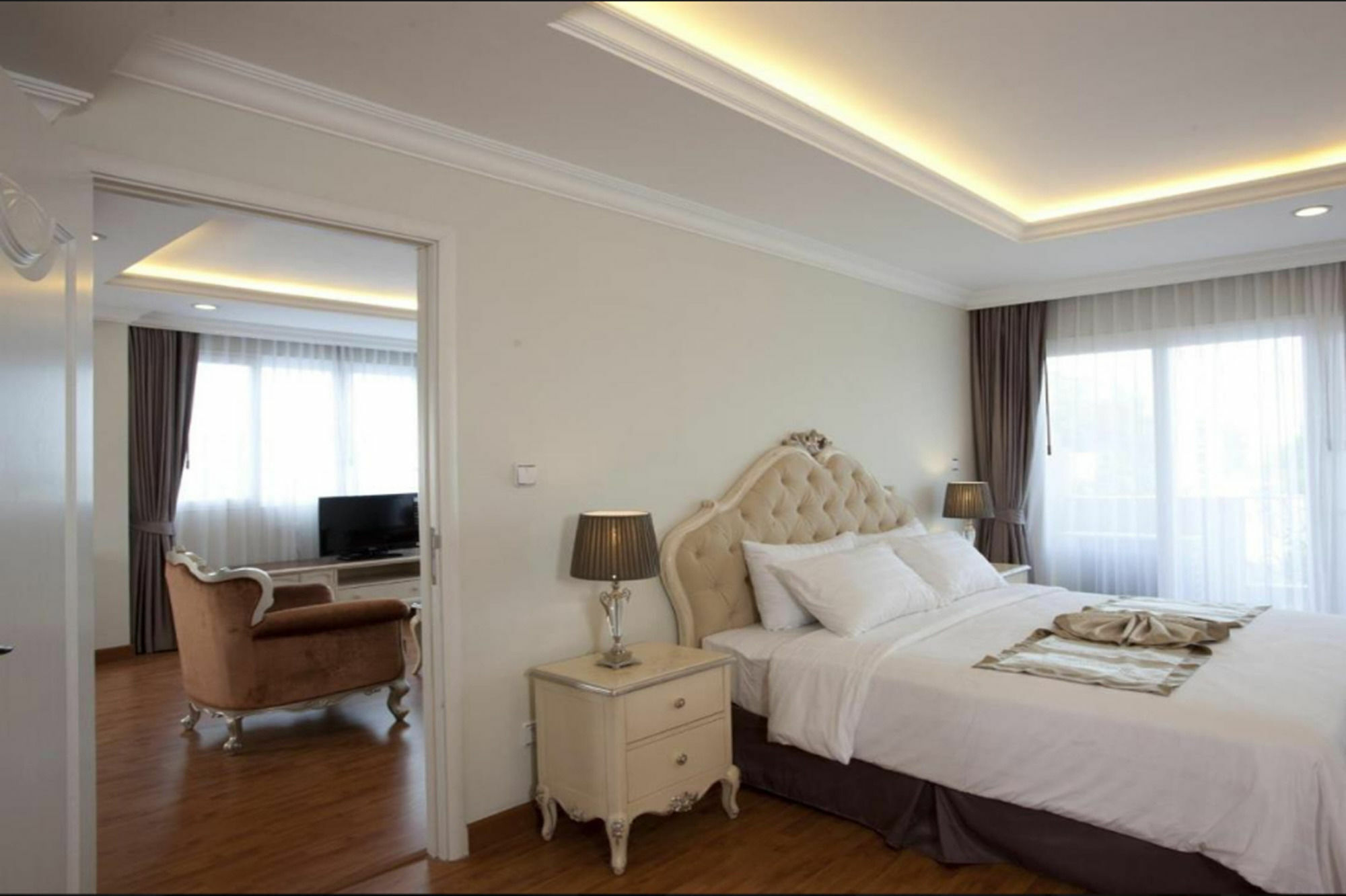Lk Noble Suite Pattaja Kültér fotó